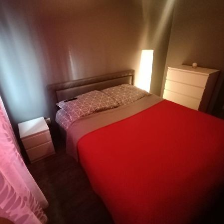 Apartament Przy Dworcu W Sanoku Exterior foto