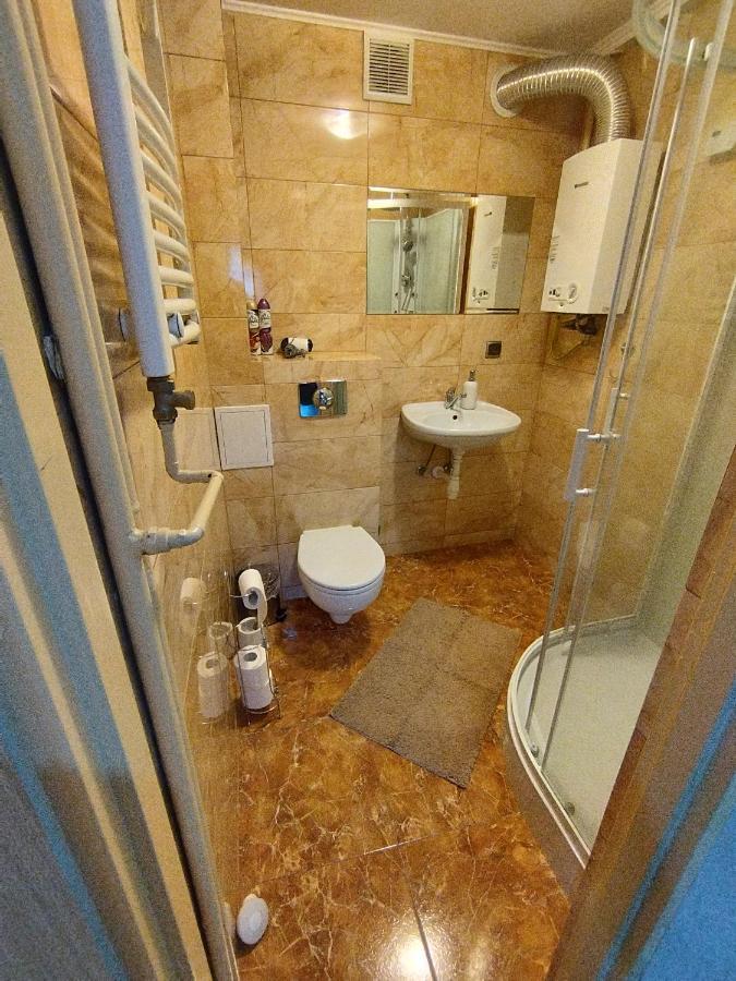 Apartament Przy Dworcu W Sanoku Exterior foto